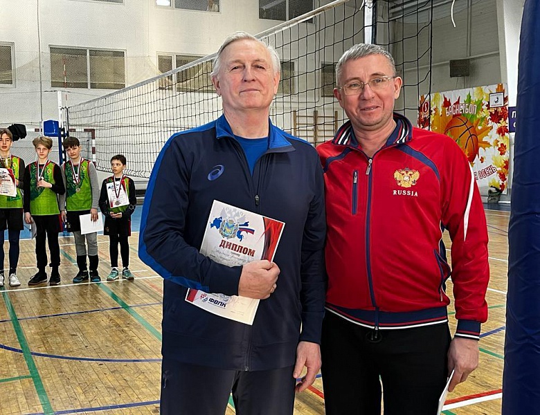 «Патриот» из поселка Кировский занял первое место в первенстве Приморского края по волейболу
