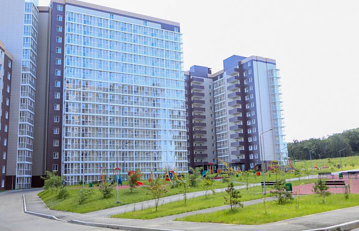   В Большом Камне еще два многоквартирных дома для работников СК «Звезда» готовы к заселению 