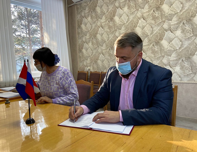 Подписано трехстороннее соглашение о регулировании социально-трудовых отношений в Кировском муниципальном районе на  2022 - 2024 годы